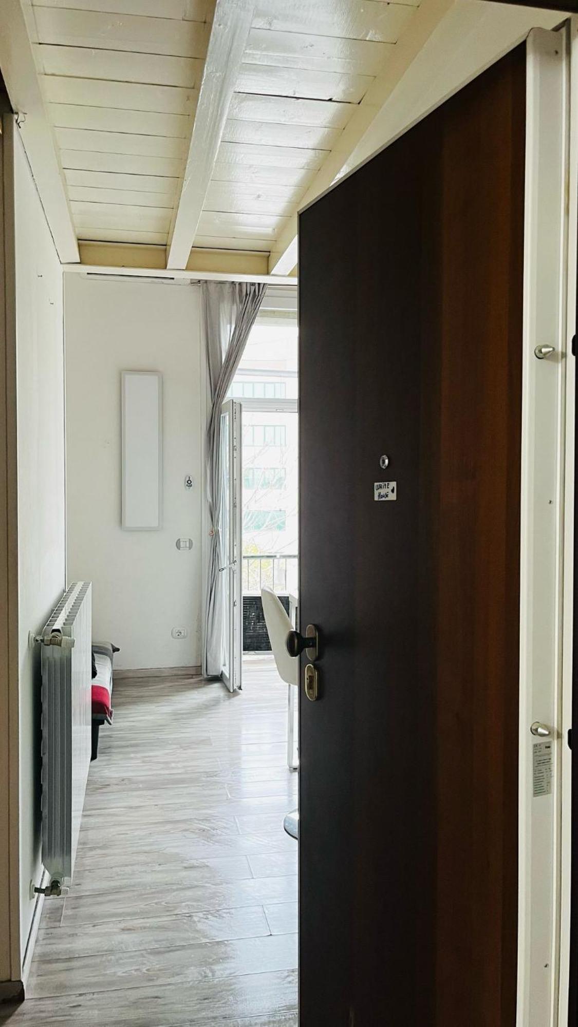 White House Apartment เบรเชีย ภายนอก รูปภาพ